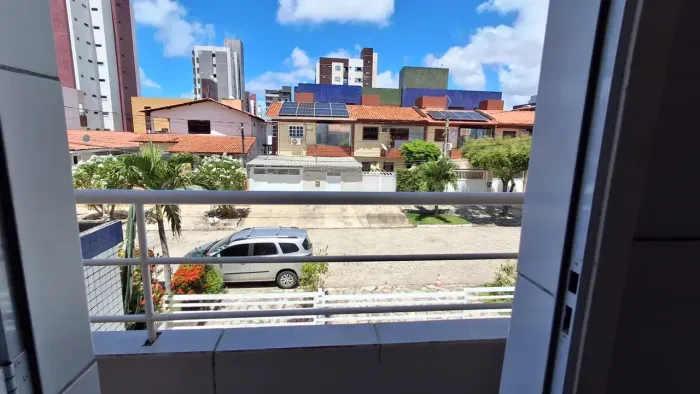 Flat Bessa com 27,95m² Faz Aribnb Porteira fechada, Quarto Suíte, Cozinha, 01 Vaga
