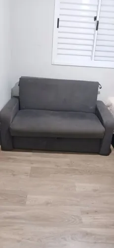 Sofá retrátil