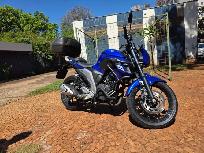 FAZER 250 AZUL BAIXA KILOMETRAGEM