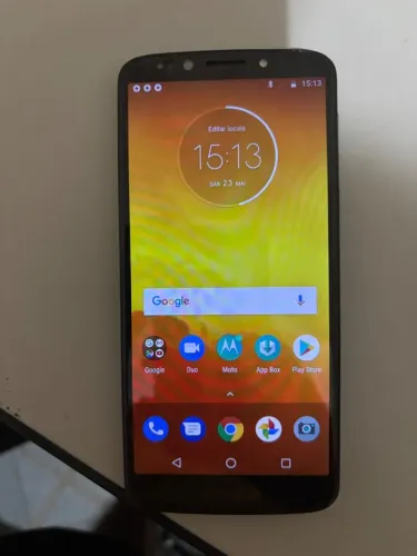 Motorola E5