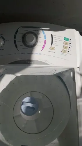 Máquina de lavar eletrolux