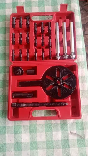 Sacador automotivo de rolamentos e polias.