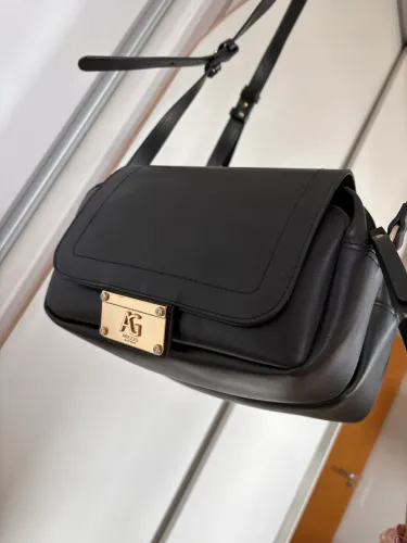 Bolsa Arezzo