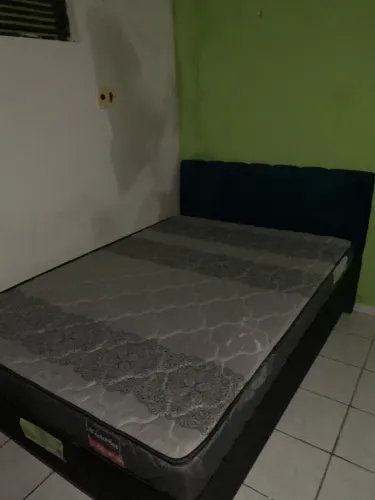 Cama casal preta 