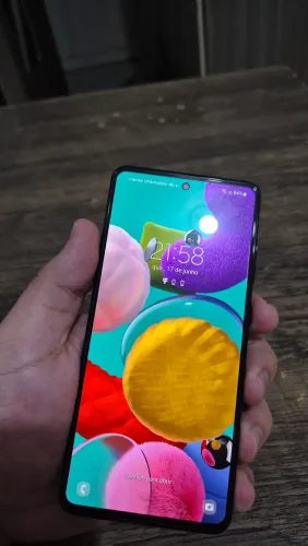 Samsung Galaxy a51