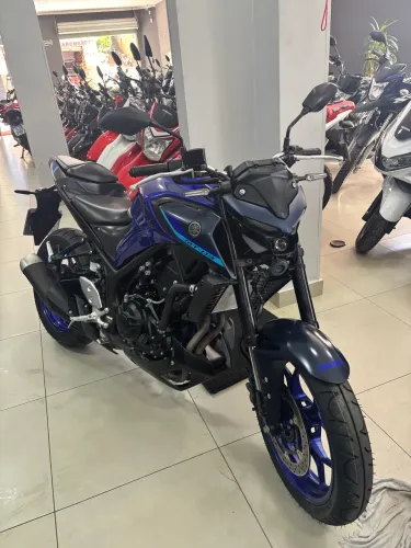 Yamaha MT 03 - Moto impecável