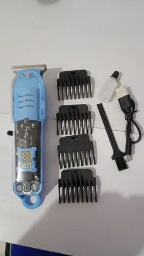 Máquina de barbear Recarregável