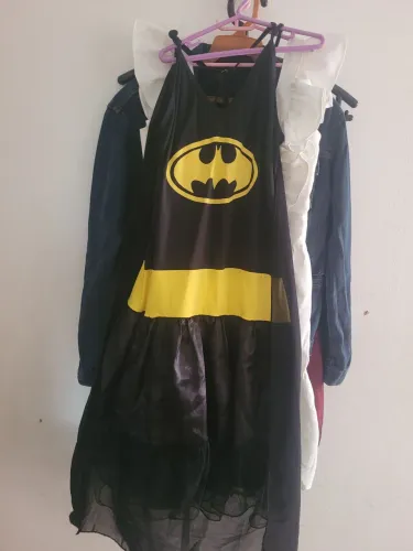 Fantasia bat girl 10 anos