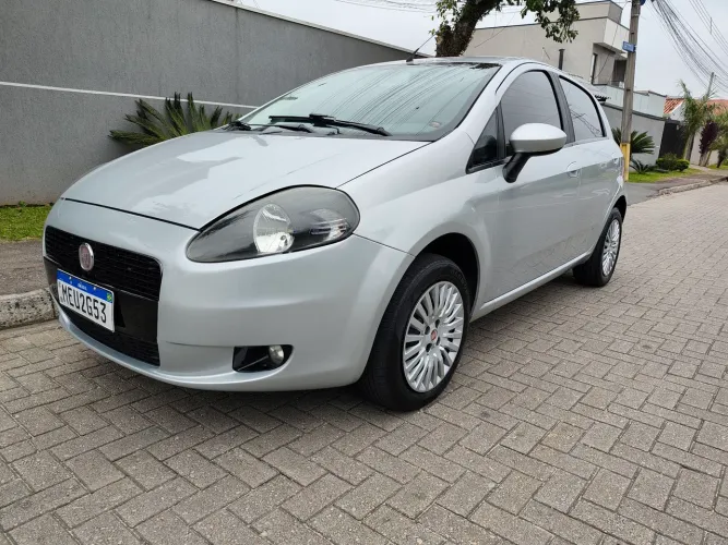 Fiat Punto HLX 1.8 Flex 8V 5P 2008