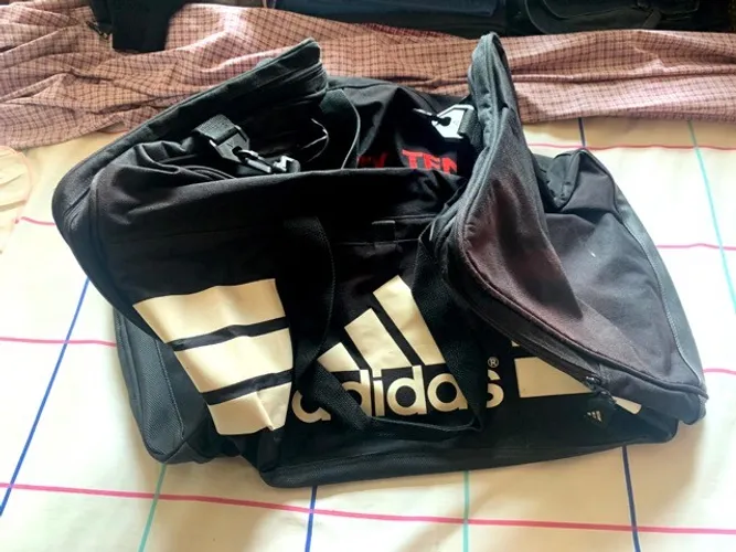 Mochila Mala adidas Raqueteira - Tênis - Excelente