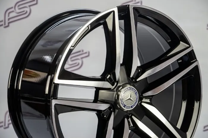 Rodas Mercedes AMG E63 5x112 - 19x8,5 E 19x9,5 aro 19 duas talas 