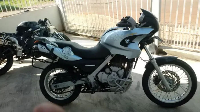 Sucata de moto para venda de peças Bmw F650 gs 2004 04
