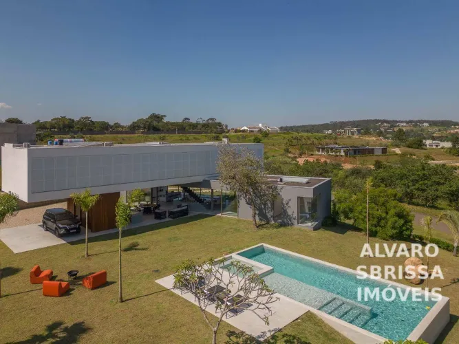 Casa mobiliada com piscina e 6 suítes no Condomínio Terras de São José II em Itu SP ac:796