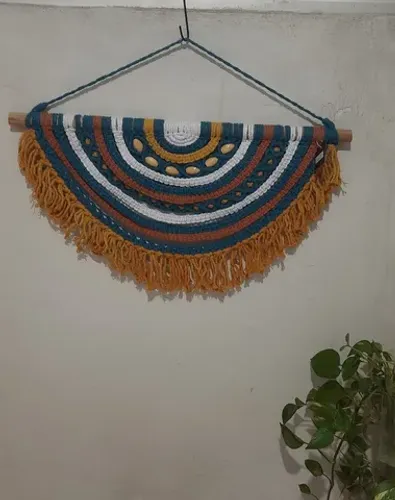 Painel maracatu em macrame