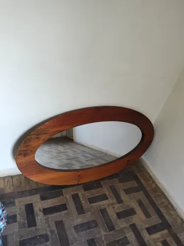 Espelho Oval Moldura Madeira