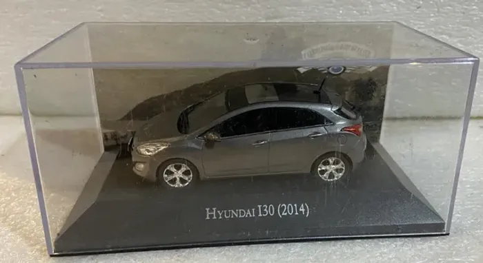 Carros Inesquecíveis Do Brasil Hyundai I30 (2014) 1/43