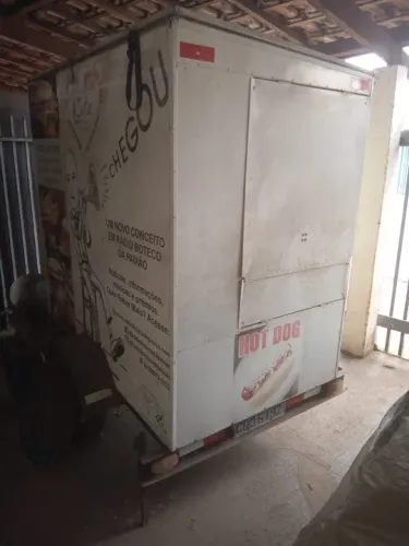 Oportunidade Única: Trailer de Lanche Usado em Ótimo Estado - Seu Negócio Sobre Rodas 