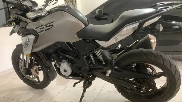 Só roda final de semana 