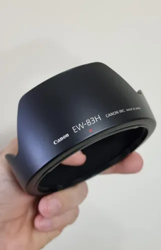 Para-sol Canon 24-105mm original