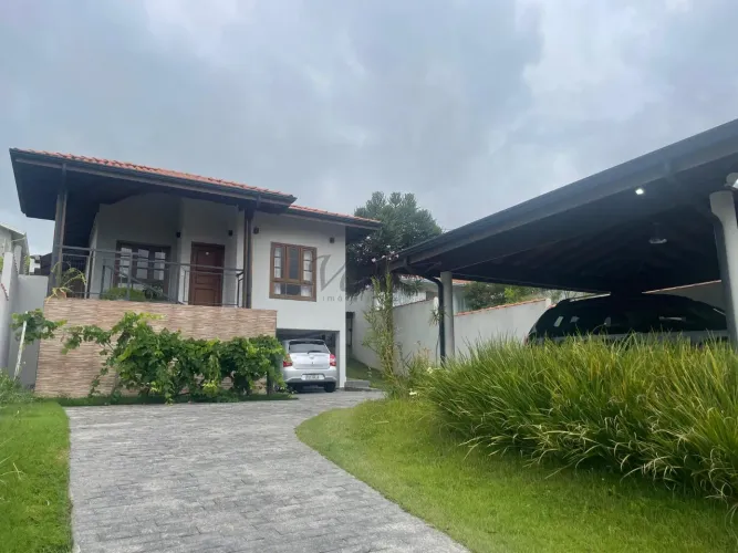 Casa à Venda no Condomínio San Conrado, Sousas