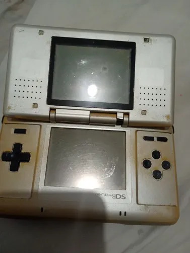 Nintendo Ds FAT R$140,00