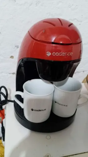 cafeteira elétrica single colors da marca cadence