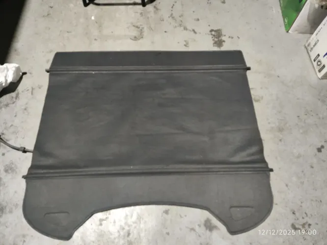 Tampão bagagito cortina Renault Duster 2012 2013 2014 2015