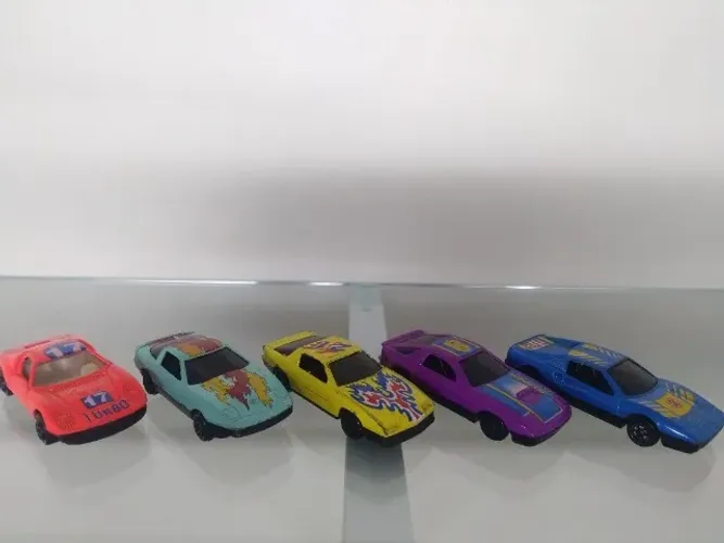 Carrinhos (15 unidades)