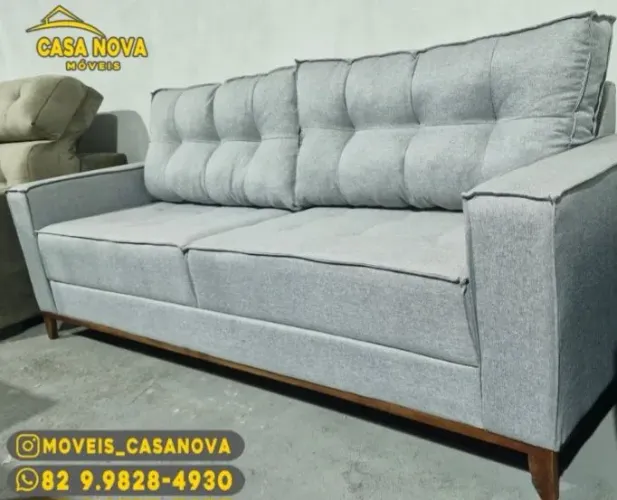 Sofá 4 lugares com design moderno e elegante