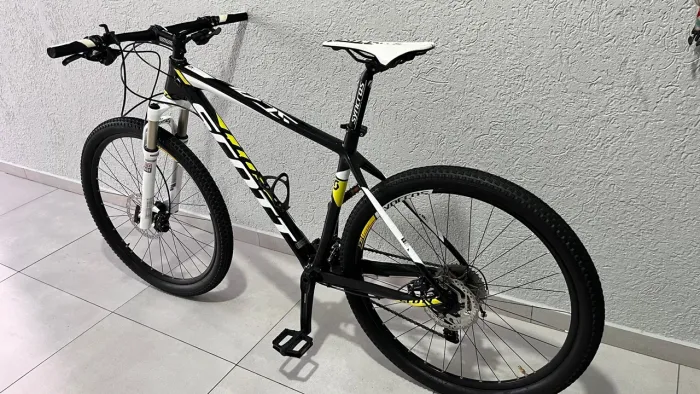 Bicicleta Scott carbono 27.5 L