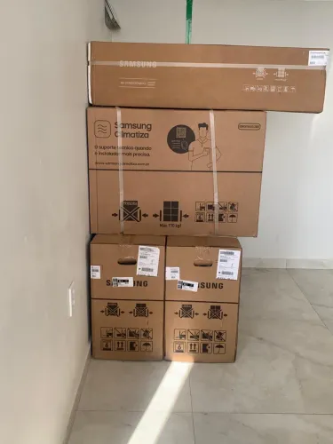 [NOVO] Ar condicionado Samsung 18000 BTUS NOVO LACRADO NA CAIXA