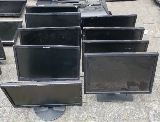 Monitor 19 Polegadas VGA/DVI 19P