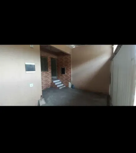 VENDE-SE CASA 3 QUARTOS, 2 BANHEIRO, GARAGEM EM PARQUE ANCHIETA - RJ