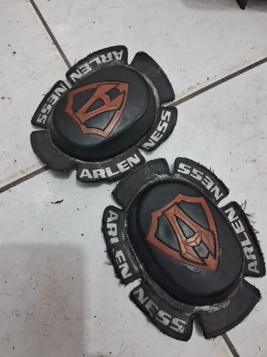 Saboneteiras Arlen Ness - Proteção para Motociclismo