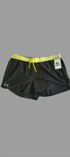 Lindo short Under Armour  tamanho G unissex