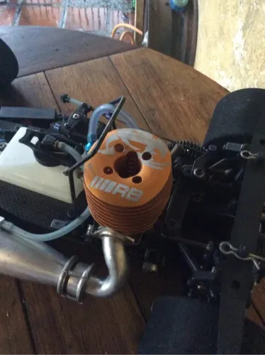 Automodelo Pro Fantom Kyosho 1/08