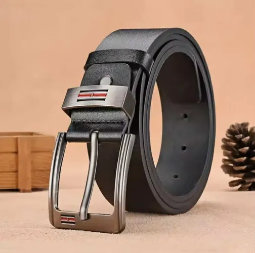 Cinto de Couro Masculino Elegante e Moderno Tamanho 1,20 metro Disponível 