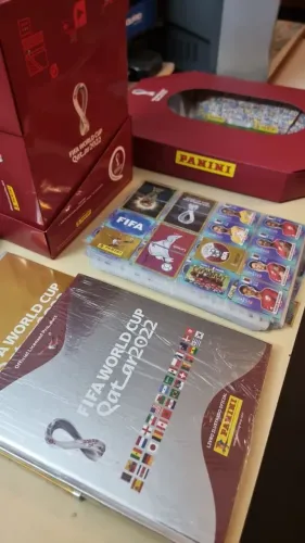 Lote album Figurinhas Copa do Mundo 2022 Panini