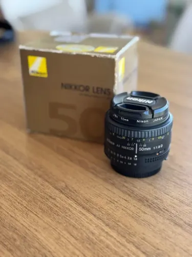 Lente Nikon AF NIKKOR 50mm f/1.8D