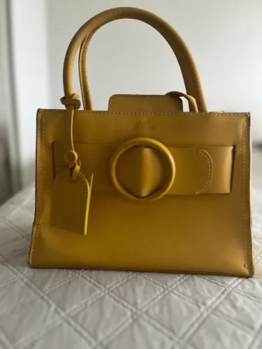 Bolsa Arezzo - Original em couro mostarda