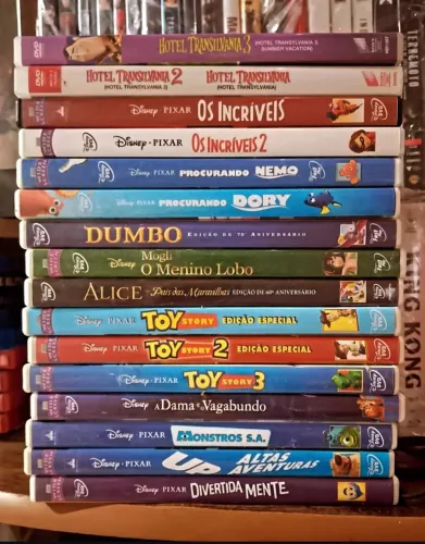 Vendo DVDS vários títulos consultar valores no chat