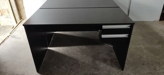Mesas pretas 100% MDF 18mm, nova valor r$ 750 em até 3X no cartão 