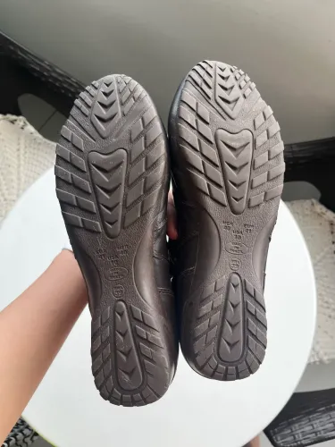 Vendo bota para neve e/ou frio usada 