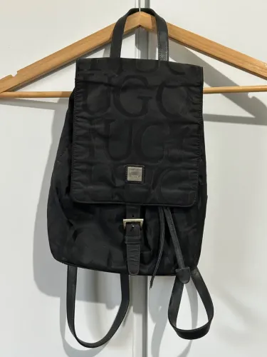 Mochila Victor Hugo Preta