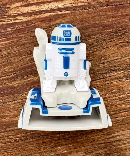 Star Wars Kinder Ovo R2-D2 