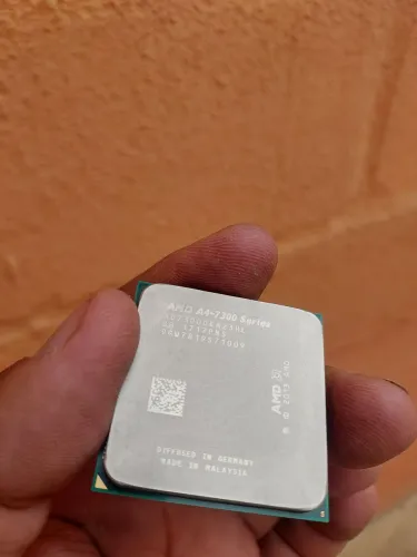 Processador AMD A4-7300