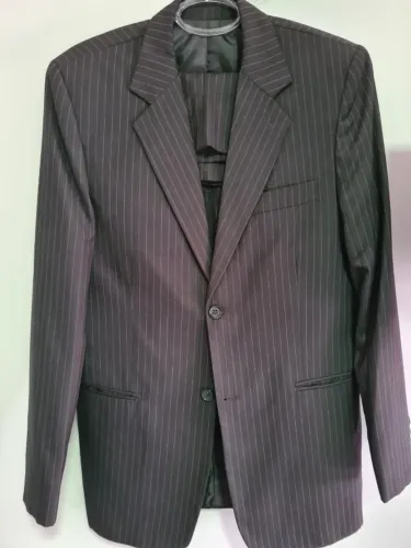 Terno Risca de Giz Preto Wolens
