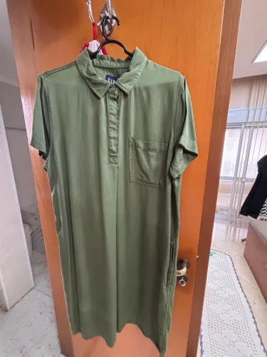 Vestido estilo camisão gap tamanho M verde