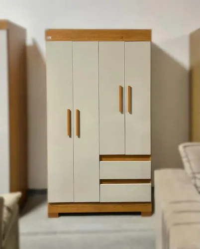 Guarda Roupa Maya 4 Portas Com Puxadores Em Mdf 2 Gavetas Freijó/Off White - Em Oferta 