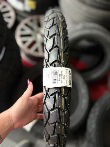 01 pneu dianteiro 90/90 R19 Maggion CROSSER BROSS